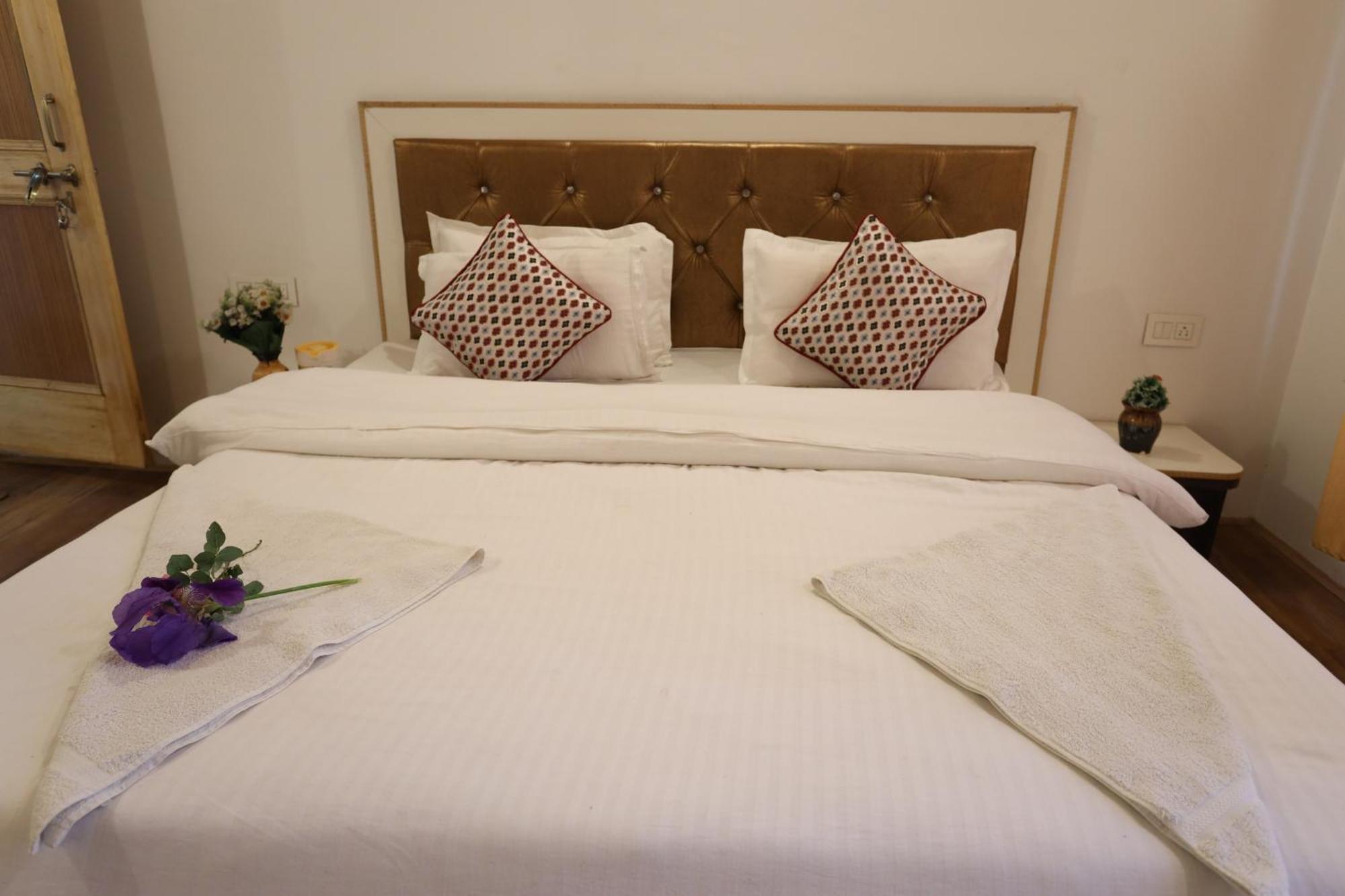 Odbar Guest House Best Guest House At Leh Ladakh מראה חיצוני תמונה