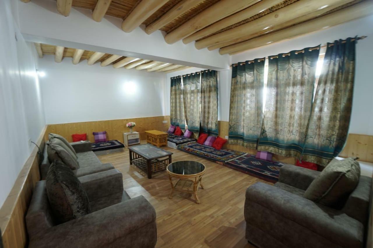 Odbar Guest House Best Guest House At Leh Ladakh מראה חיצוני תמונה